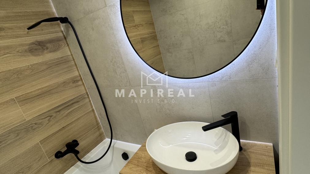 NOVOREKONŠTRUOVANÝ 3-izb.byt, Bielocerkevská ul.,