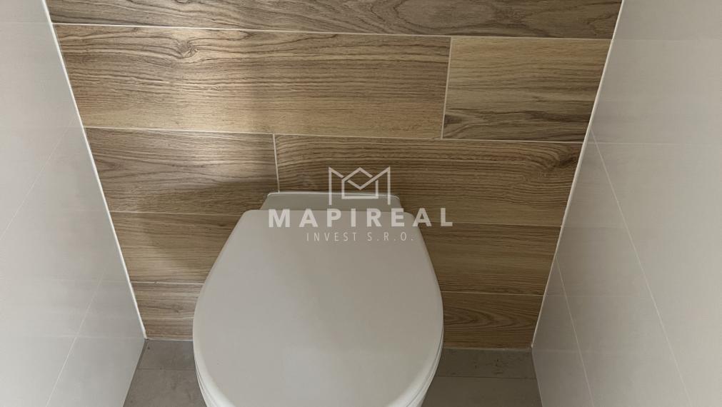 **NOVINKA** sídlisko Nad Jazerom, Družicová, NOVOREKONŠTRUOVANÝ 2-izb.byt,