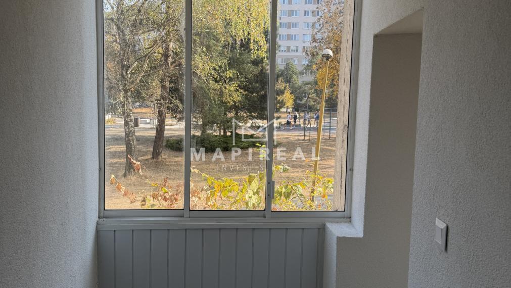 **NOVINKA** ŽELEZNÍKY, Miškovecká ul. !!!, NOVOREKONŠTRUOVANÝ, 3-izb. byt