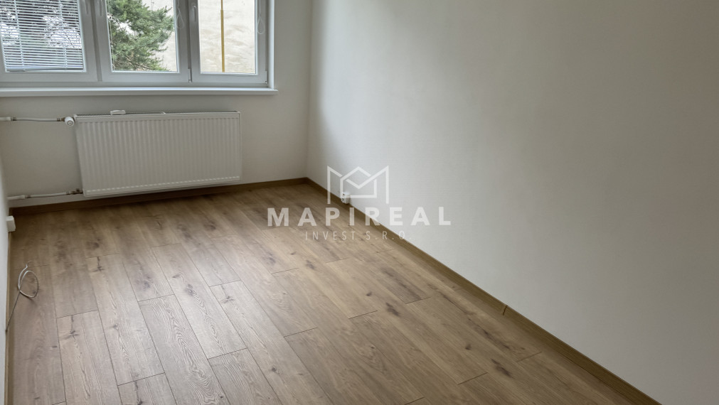 Rovníková ul., Sídl. Nad Jazerom!!! NOVOREKONŠTRUOVANÝ, 3-izb. byt