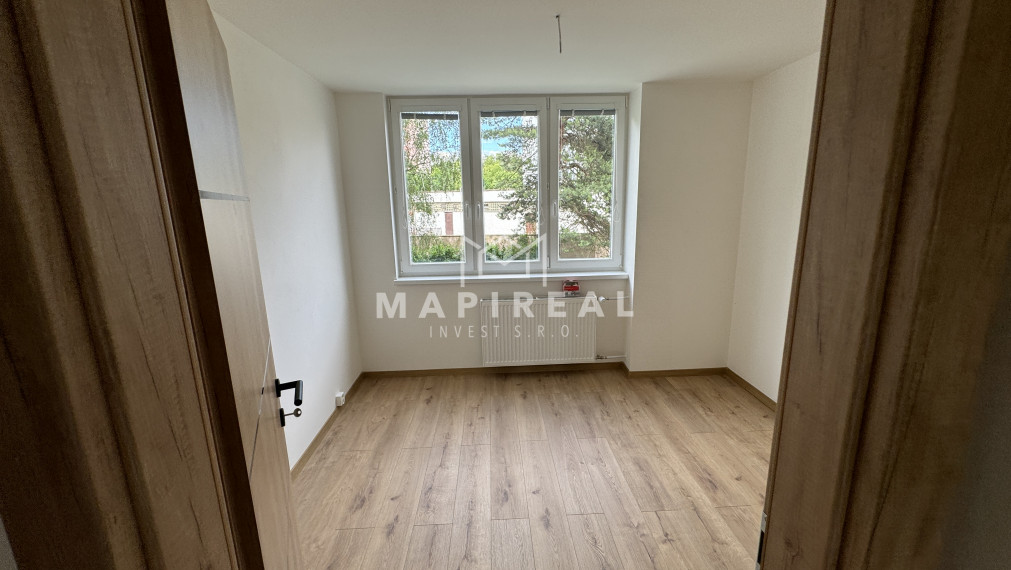 Rovníková ul., Sídl. Nad Jazerom!!! NOVOREKONŠTRUOVANÝ, 3-izb. byt