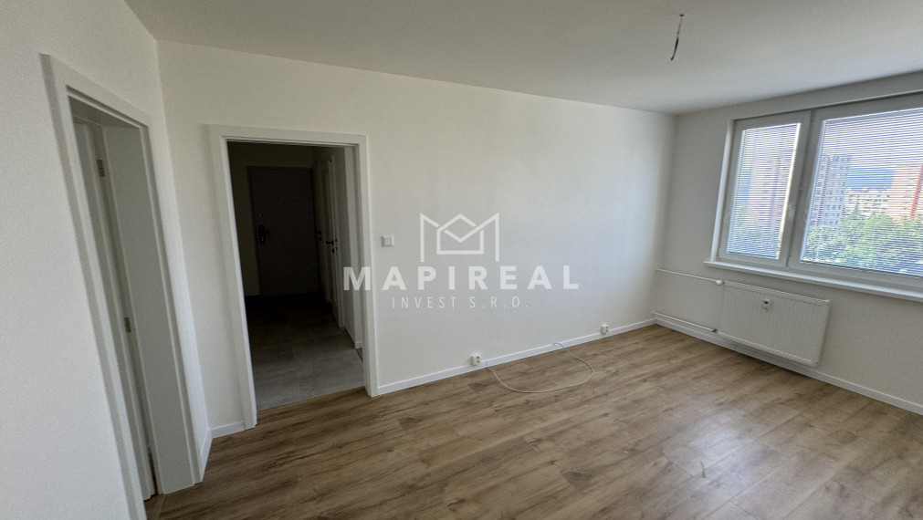 Košice - Západ, Mikovíniho ul., 2-izb. byt, NOVÁ MODERNÁ REKONŠTRUKCIA