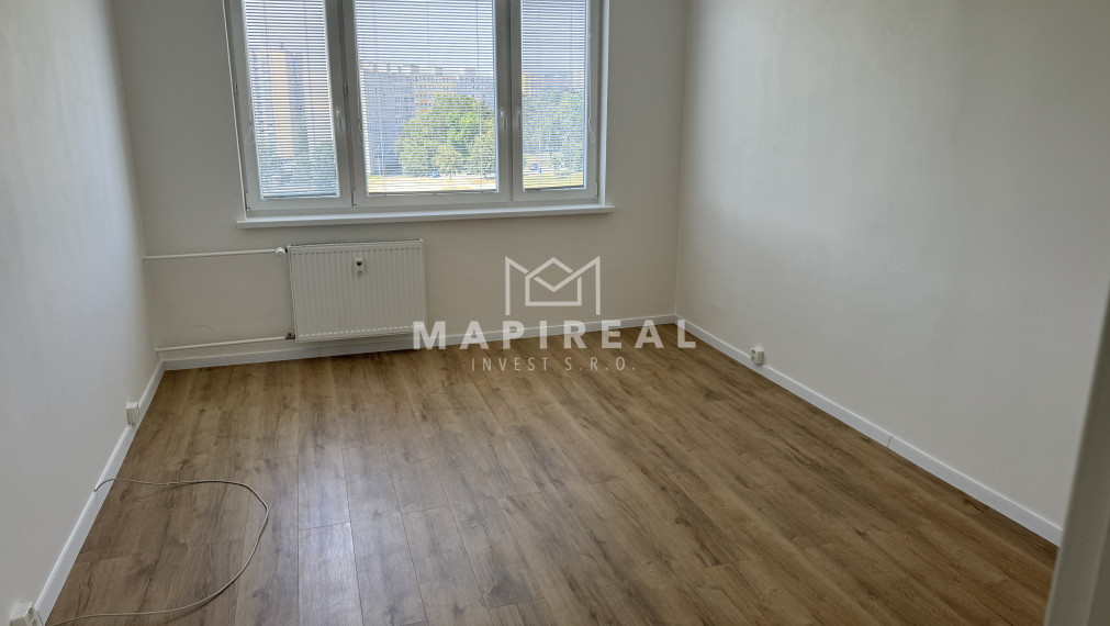 Košice - Západ, Mikovíniho ul., 2-izb. byt, NOVÁ MODERNÁ REKONŠTRUKCIA