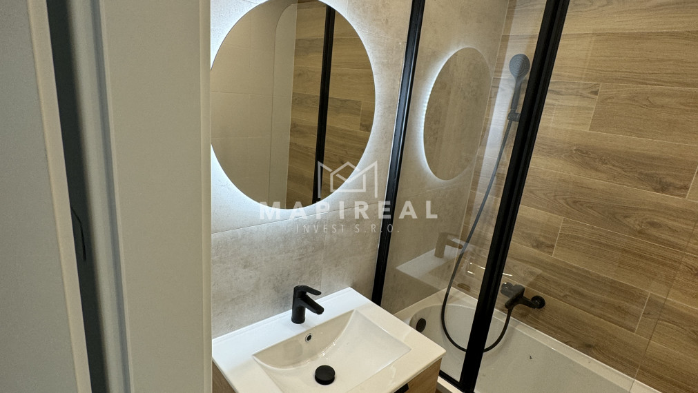 Košice - Západ, Mikovíniho ul., 2-izb. byt, NOVÁ MODERNÁ REKONŠTRUKCIA