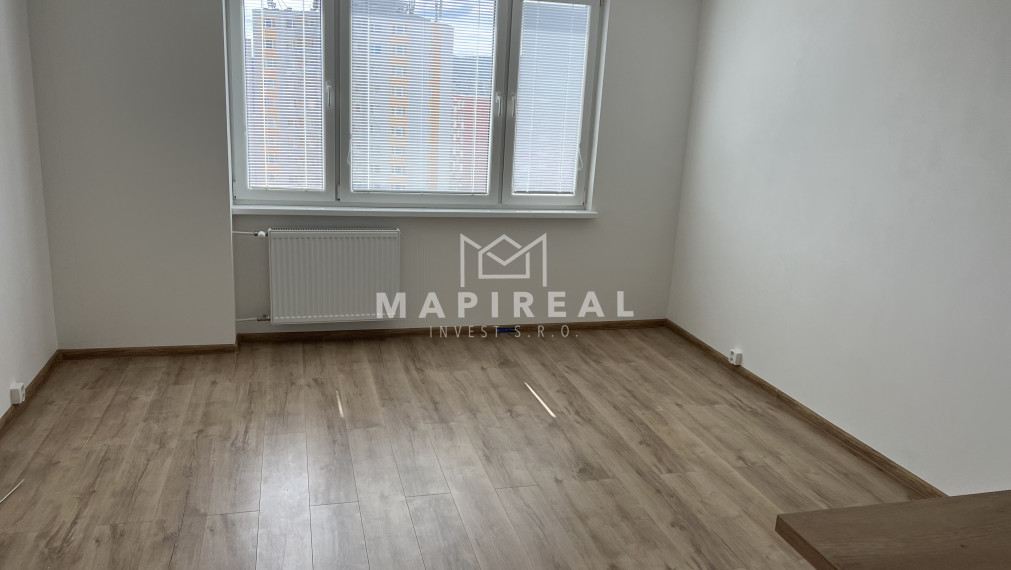 Helsinská ul. !!! SÍDLISKO ŤAHANOVCE, NOVOREKONŠTRUOVANÝ, 4-izb. byt