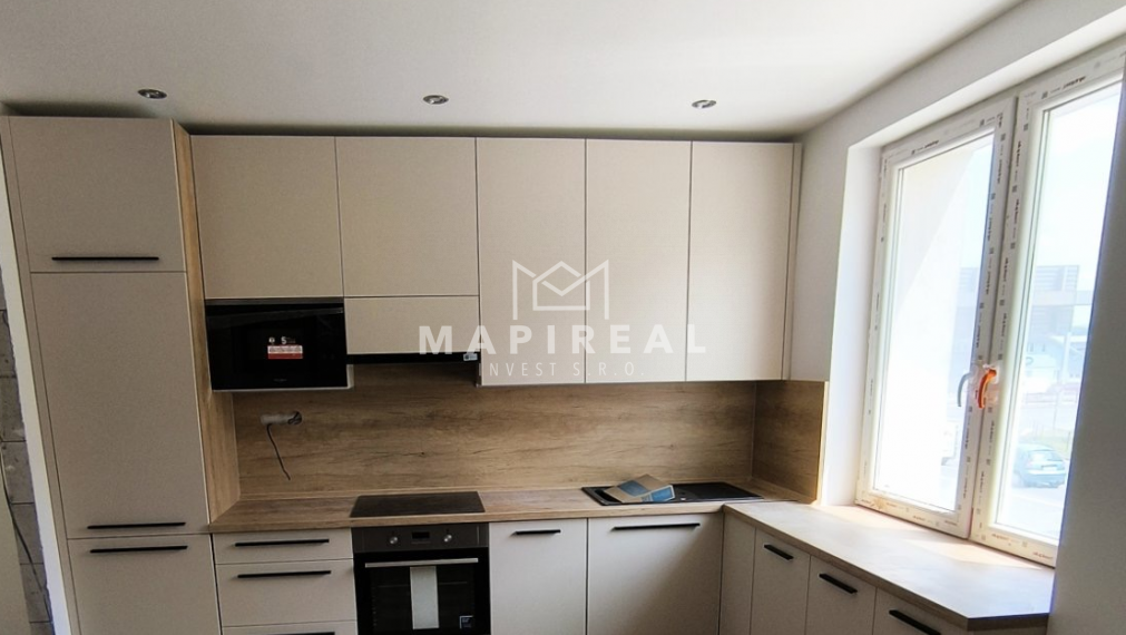 ** REZERVOVANÉ ** NOVOREKONŠTRUOVANÝ  3-izb. byt, Košice – JUH!!!, Bulharská ul.,