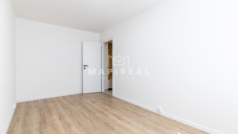 **REZERVOVANÉ** EXLUZÍVNY 3-izb. byt, Košice - Západ, Uherova ul.,