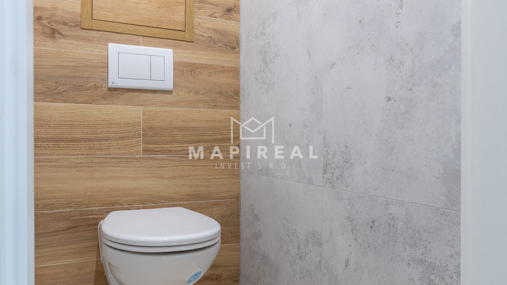 **REZERVOVANÉ** EXLUZÍVNY 3-izb. byt, Košice - Západ, Uherova ul.,