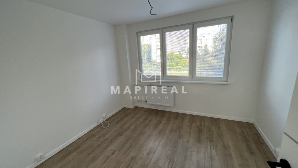 **REZERVOVANÉ** 3-izb. byt, Čapajevova ul., Košice - Západ, NOVOREKONŠTRUOVANÝ