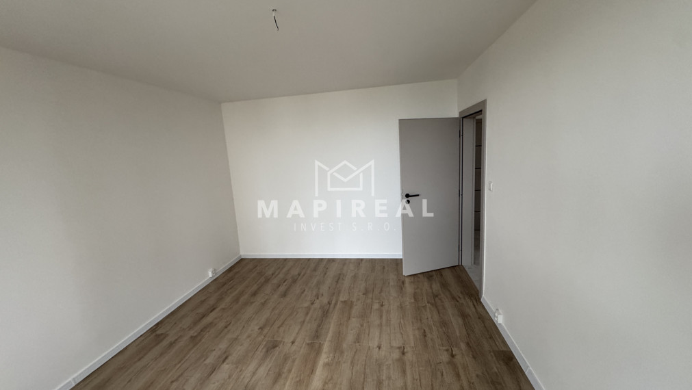 NOVÁ MODERNÁ REKONŠTRUKCIA,  3-izb. byt, Bielocerkevská ul.,