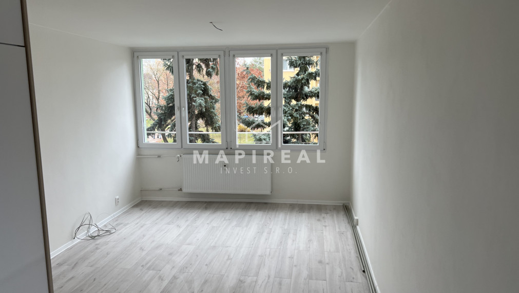 **NOVINKA** NOVOREKONŠTRUOVANÝ  3-izb. byt, Košice - Západ, Rožňavská ul.,