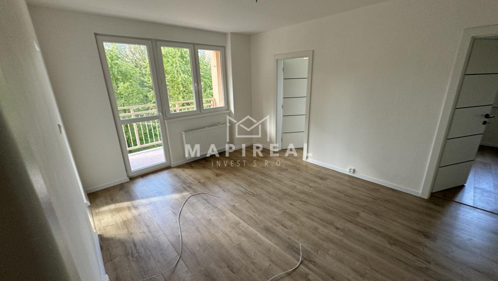 **NOVINKA** TERASA, Ružínska ul.!!!, NOVOREKONŠTRUOVANÝ, 3-izb. byt