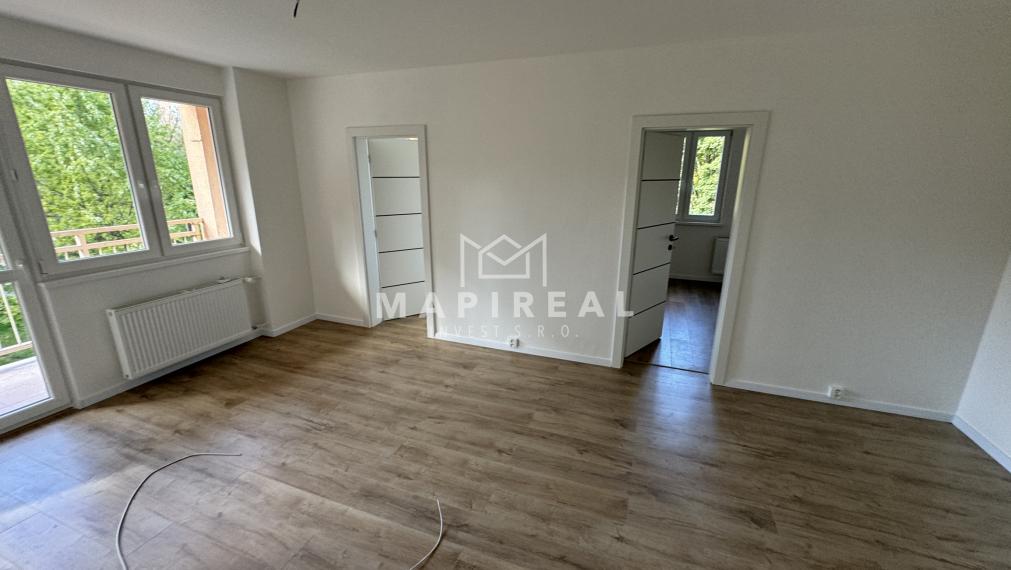 **NOVINKA** TERASA, Ružínska ul.!!!, NOVOREKONŠTRUOVANÝ, 3-izb. byt