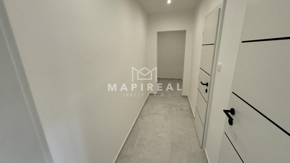 **NOVINKA** TERASA, Ružínska ul.!!!, NOVOREKONŠTRUOVANÝ, 3-izb. byt