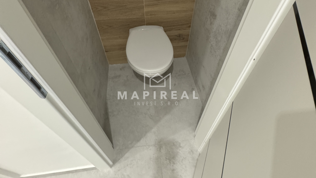 **NOVINKA** TERASA, Ružínska ul.!!!, NOVOREKONŠTRUOVANÝ, 3-izb. byt