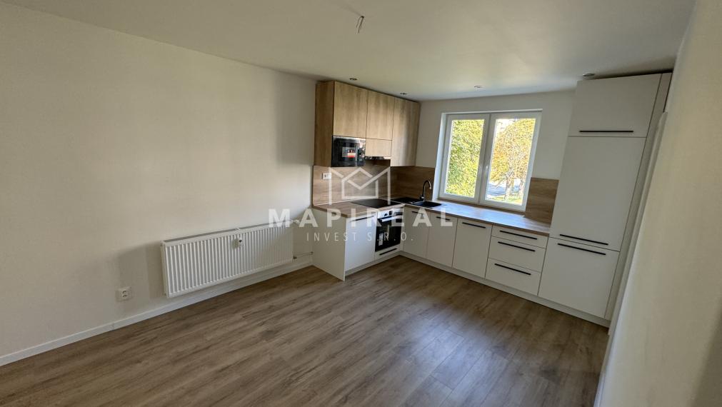 **NOVINKA** Južná trieda!!!, Košice – JUH, NOVOREKONŠTRUOVANÝ, 3-izb. byt