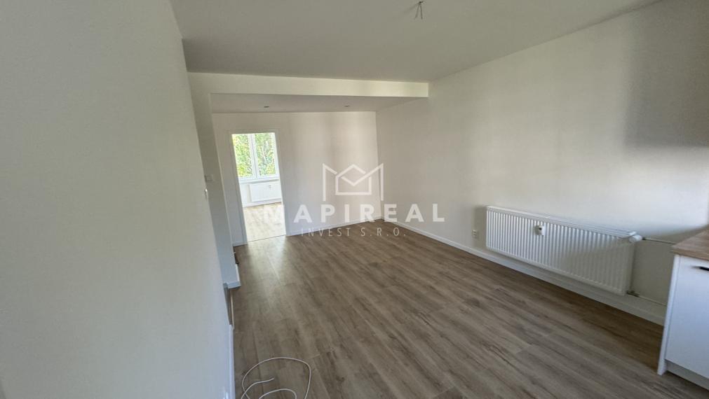 **NOVINKA** Južná trieda!!!, Košice – JUH, NOVOREKONŠTRUOVANÝ, 3-izb. byt