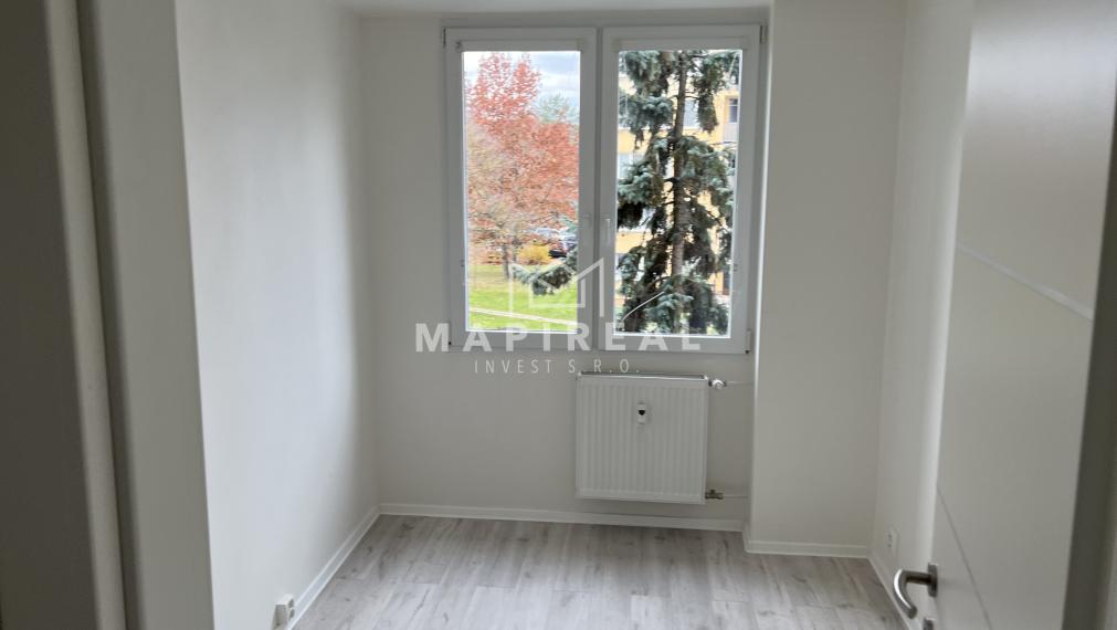 **NOVINKA** NOVOREKONŠTRUOVANÝ  3-izb. byt, Košice - Západ, Rožňavská ul.,