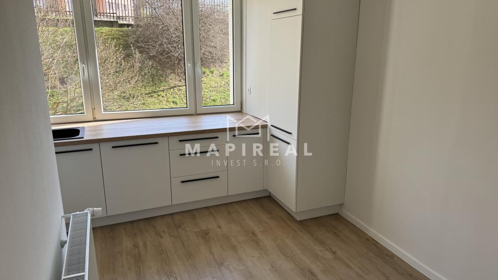 NOVÁ MODERNÁ REKONŠTRUKCIA, 3-izb.byt, Bielocerkevská ul.,