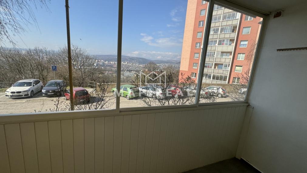 NOVÁ MODERNÁ REKONŠTRUKCIA, 3-izb.byt, Bielocerkevská ul.,