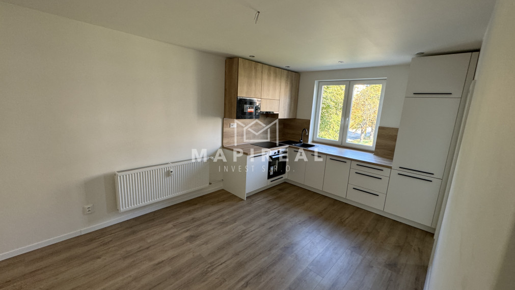 **NOVINKA** Južná trieda!!!, Košice – JUH, NOVOREKONŠTRUOVANÝ, 3-izb. byt