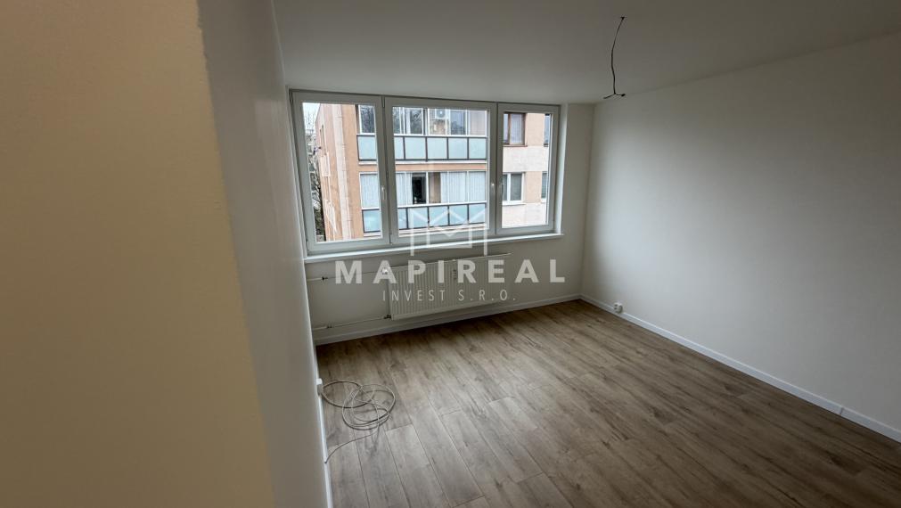 **NOVINKA** sídlisko TERASA, Rožňavská ul., 3-izb. byt, NOVOREKONŠTRUOVANÝ