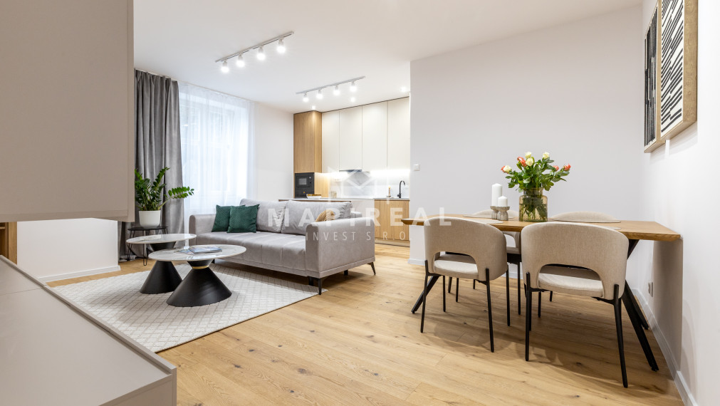 **NOVINKA** Štefánikova ulica, 3 -izb. byt,  Nová moderná rekonštrukcia