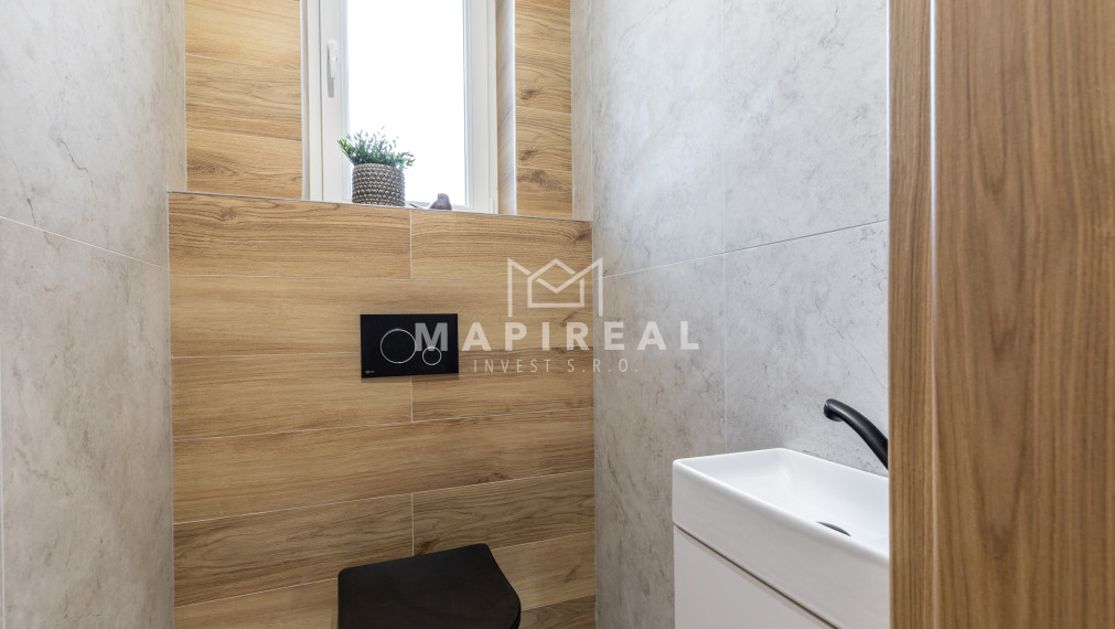 **NOVINKA** Štefánikova ulica, 3 -izb. byt,  Nová moderná rekonštrukcia