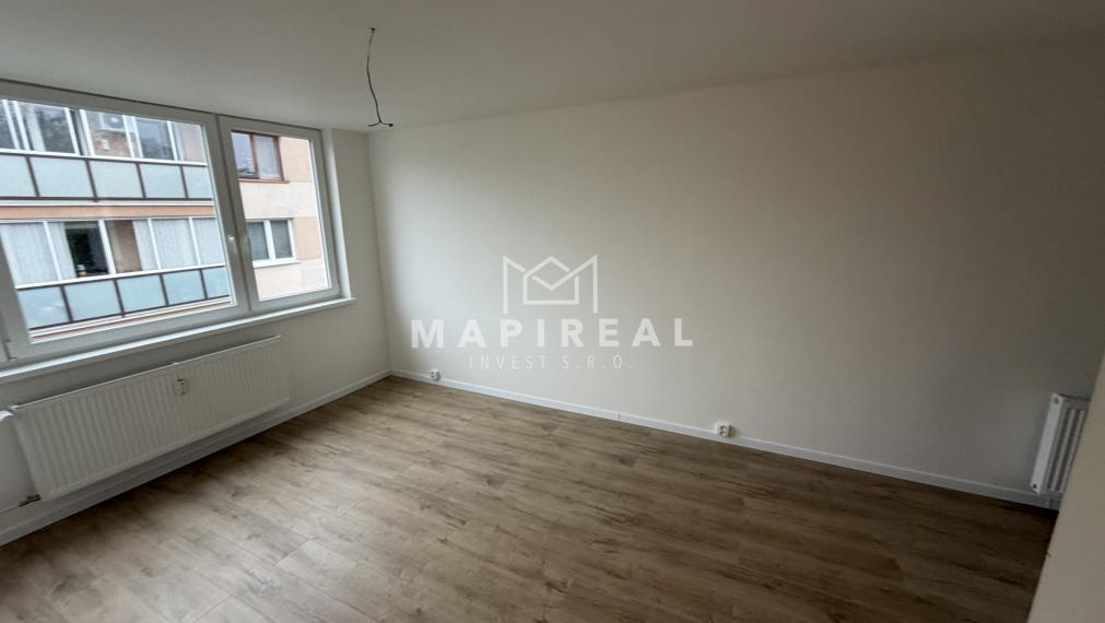 **NOVINKA** sídlisko TERASA, Kežmarská ul., 3-izb. byt, NOVOREKONŠTRUOVANÝ