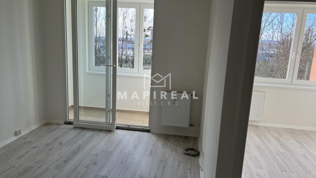 **NOVINKA** sídlisko Nad Jazerom, Družicová, NOVOREKONŠTRUOVANÝ 2-izb.byt,