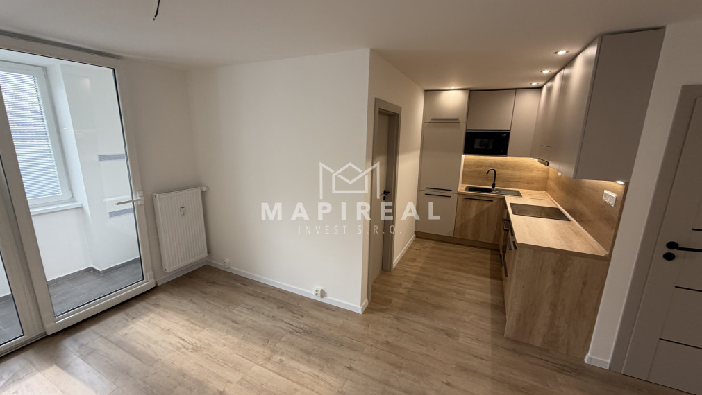 **NOVINKA** sídlisko Nad Jazerom, Družicová, NOVOREKONŠTRUOVANÝ, 2-izb.byt