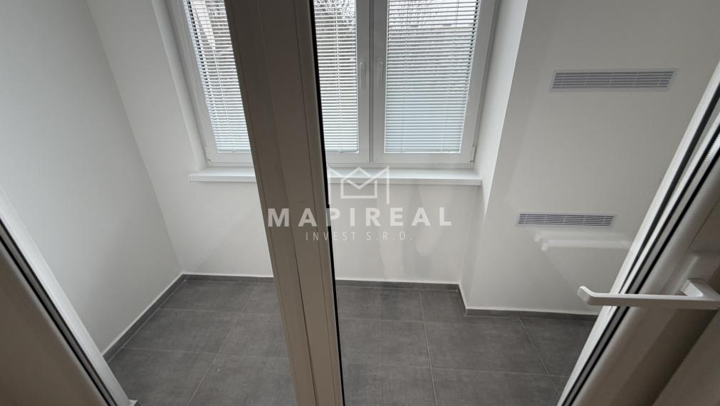 **NOVINKA** sídlisko Nad Jazerom, Družicová, NOVOREKONŠTRUOVANÝ, 2-izb.byt