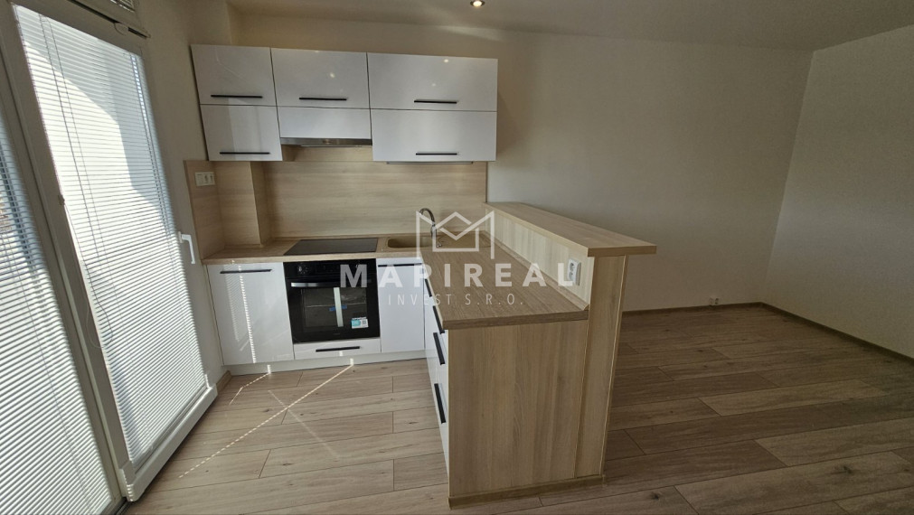 **NOVINKA** Moderný 1,5-izbový byt po kompletnej rekonštrukcii – Bukureštská ul.