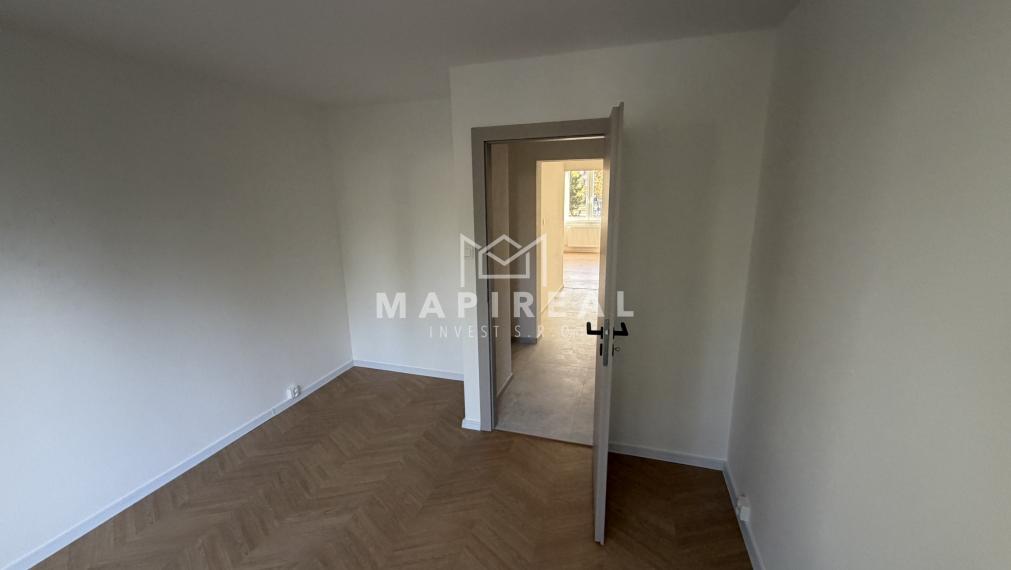 **NOVINKA** ŽELEZNÍKY, Miškovecká ul. !!!, NOVOREKONŠTRUOVANÝ, 3-izb. byt