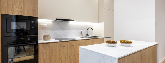 **REZERVOVANÉ** Štefánikova ulica, 3 -izb. byt,  Nová moderná rekonštrukcia