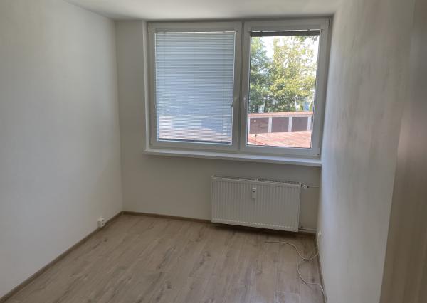 PRAŽSKÝ TYP!!! ŽELEZNÍKY, Krakovská ul., 3-izb., NOVOREKONŠTRUOVANÝ