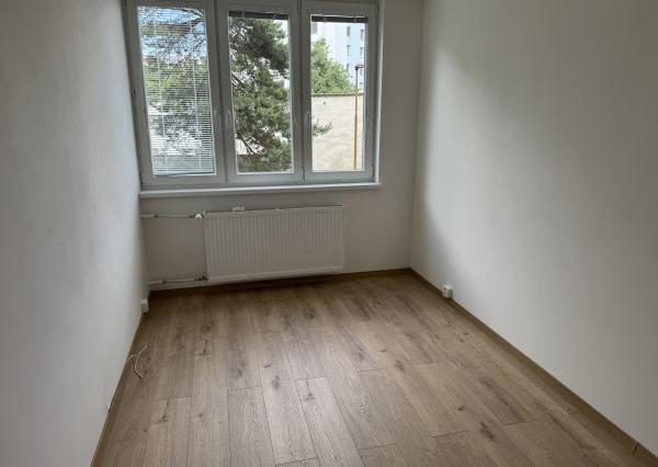 Košice – JUH!!!, Miškovecká ul., NOVOREKONŠTRUOVANÝ, 3-izb. byt