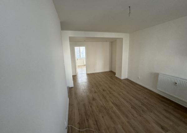 ** REZERVOVANÉ ** NOVOREKONŠTRUOVANÝ 3-izb. byt, Košice – JUH!!!, Bulharská ul.,