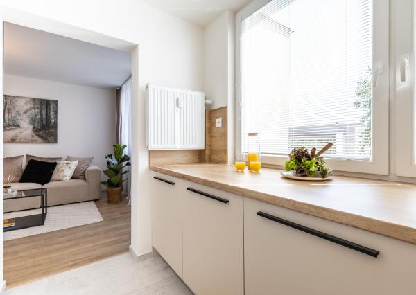 NOVOREKONŠTRUOVANÝ 3-izb. byt, Košice - Západ, Rožňavská ul.,