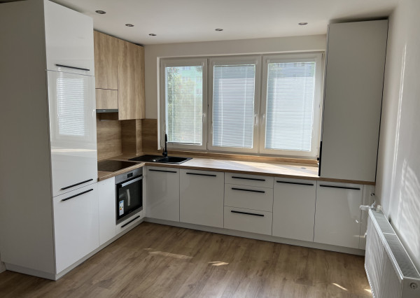 **REZERVOVANÉ** 3-izb. byt, Čapajevova ul., Košice - Západ, NOVOREKONŠTRUOVANÝ