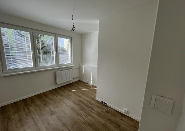 **REZERVOVANÉ** 3-izb. byt, Čapajevova ul., Košice - Západ, NOVOREKONŠTRUOVANÝ