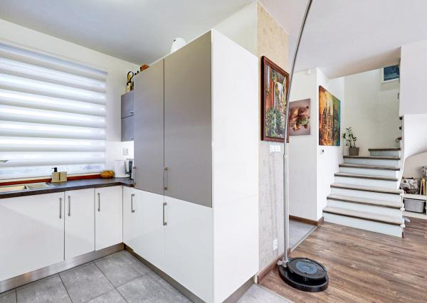 ** ZNÍŽENÁ CENA!!!** PANORÁMA, 4 – izb. RODINNÝ DOM, Bazová ul.,