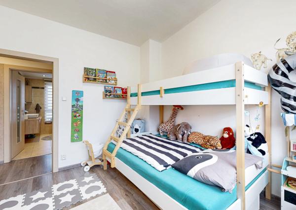 ** ZNÍŽENÁ CENA!!!** PANORÁMA, 4 – izb. RODINNÝ DOM, Bazová ul.,