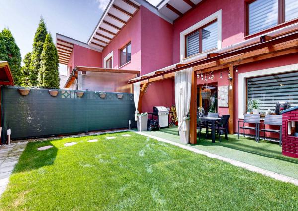 ** ZNÍŽENÁ CENA!!!** PANORÁMA, 4 – izb. RODINNÝ DOM, Bazová ul.,