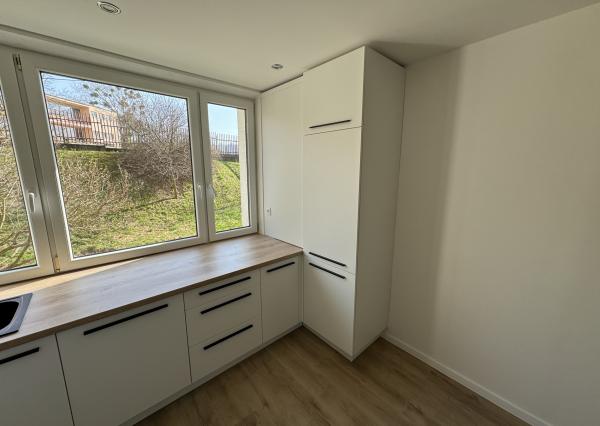 NOVOREKONŠTRUOVANÝ 3-izb.byt, Bielocerkevská ul.,