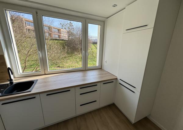 NOVOREKONŠTRUOVANÝ 3-izb.byt, Bielocerkevská ul.,