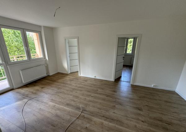 **REZERVOVANÝ* TERASA, Ružínska ul.!!!, NOVOREKONŠTRUOVANÝ, 3-izb. byt