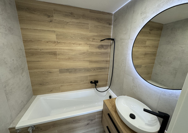 NOVÁ MODERNÁ REKONŠTRUKCIA, 3-izb.byt, Bielocerkevská ul.,