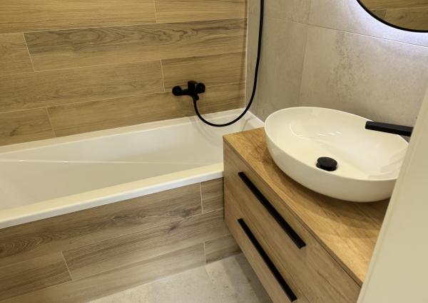 NOVÁ MODERNÁ REKONŠTRUKCIA, 3-izb.byt, Bielocerkevská ul.,