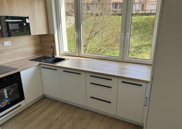 NOVÁ MODERNÁ REKONŠTRUKCIA, 3-izb.byt, Bielocerkevská ul.,